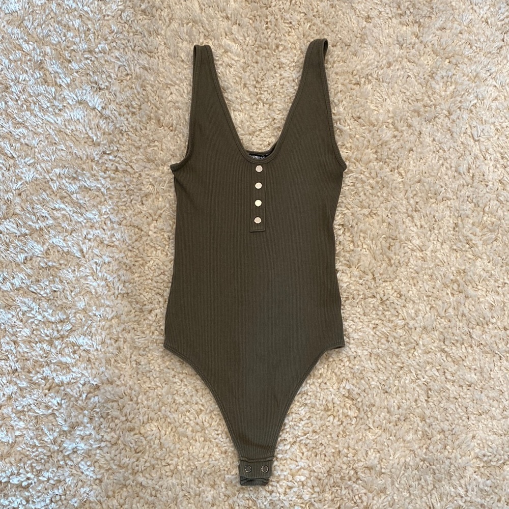 Express bodysuit